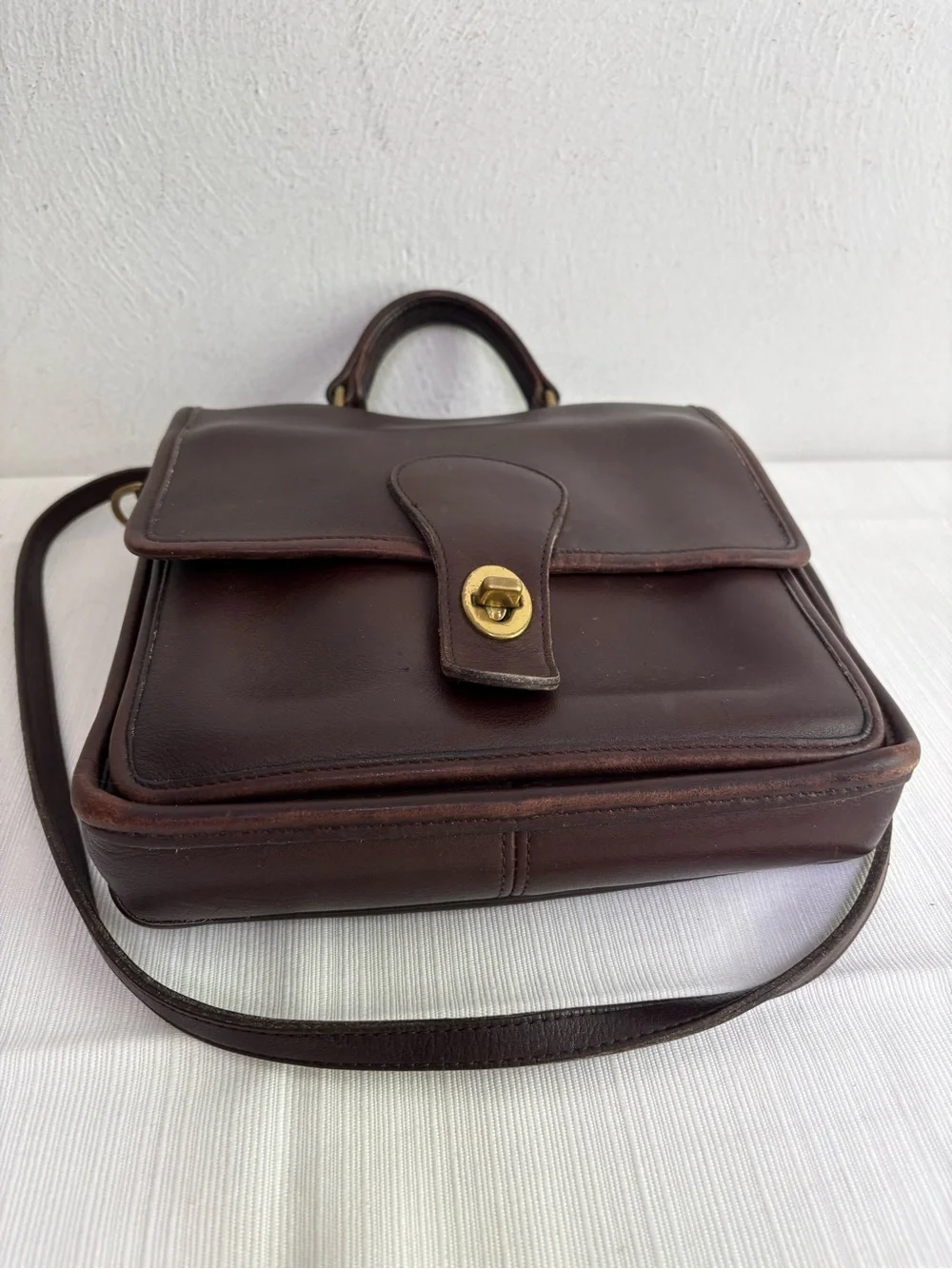 COACH 5130 Vintage 1996 USA Station Bag Mahagony Brown Leather Crossbody Purse